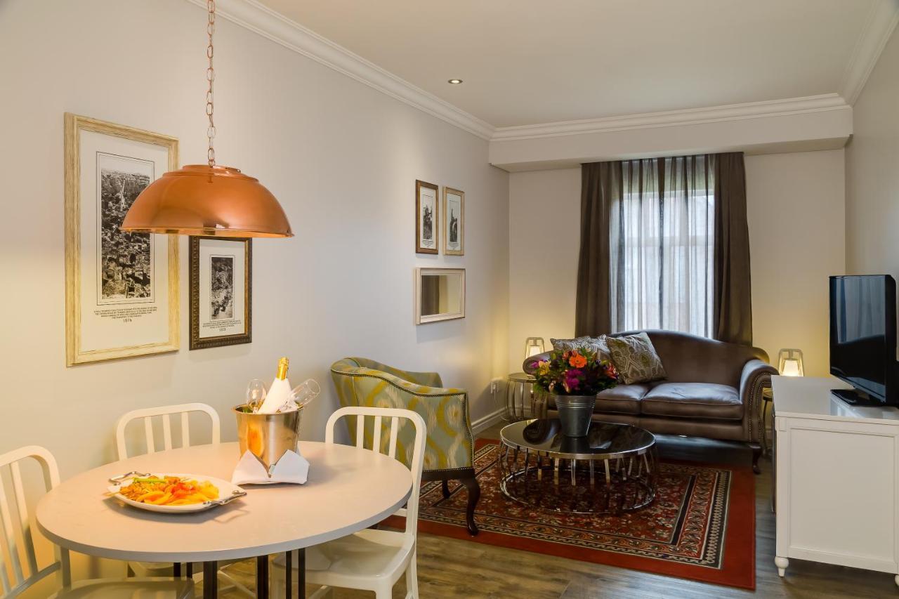 Protea Hotel By Marriott Kimberley Extérieur photo