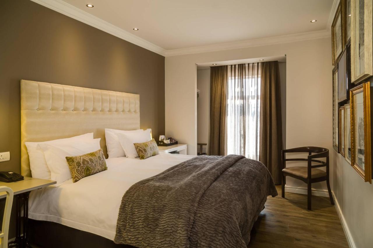 Protea Hotel By Marriott Kimberley Extérieur photo